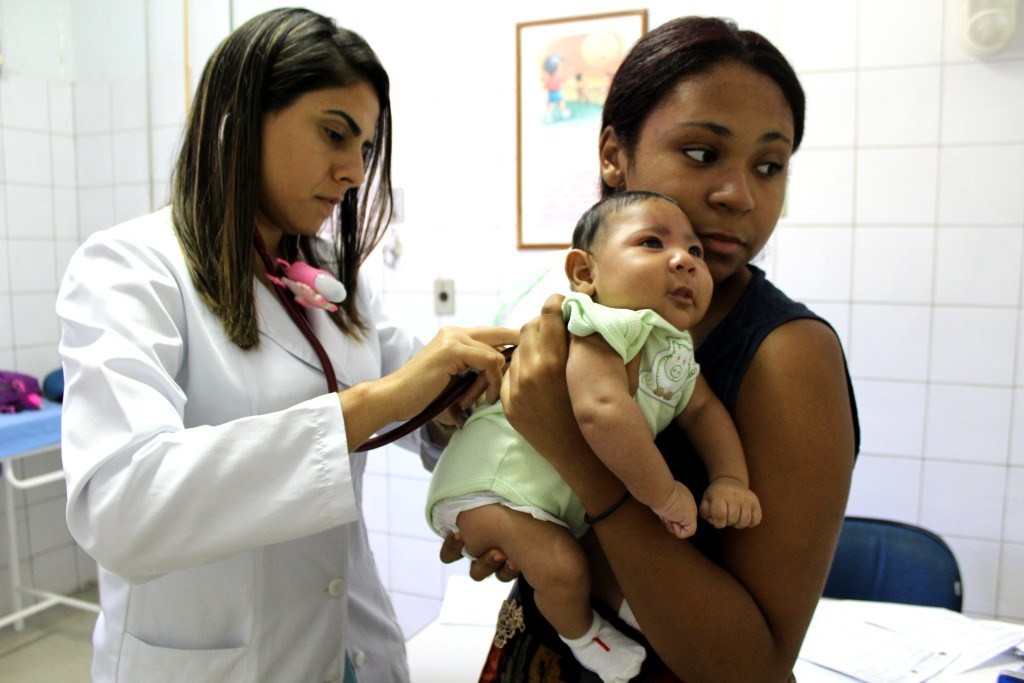 Dr. Natalia Brin examines a 2-month-old with suspected microcephaly in Brazil. Photo by Katie Worth/FRONTLINE