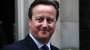 Britain's Prime Minister David Cameron leaves Number 10 Downing Street in London, Britain April 11, 2016. REUTERS/Stefan Wermuth - RTX29GCV