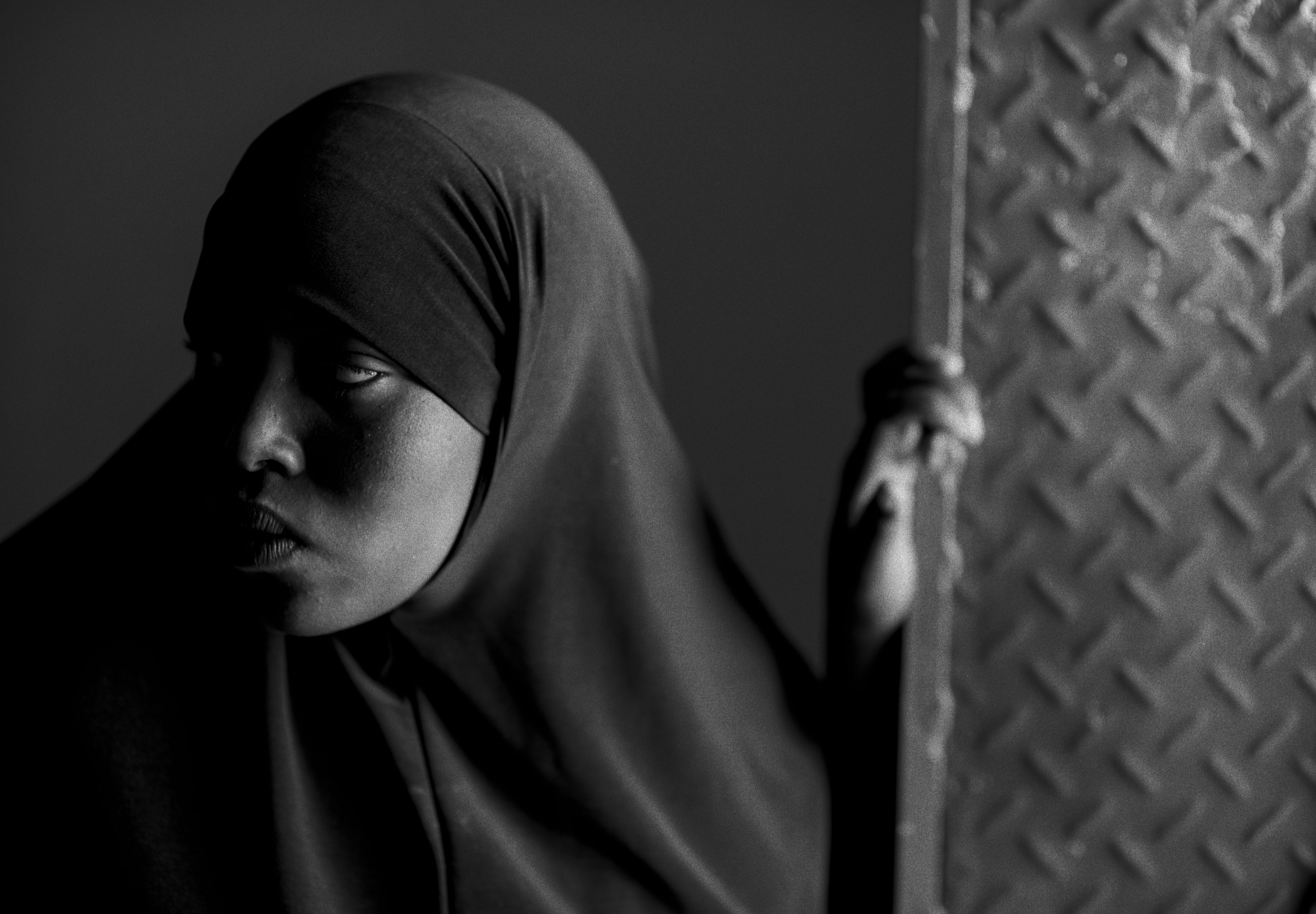 Portrait of a young woman in a maternity ward in Somaliland by Sebastian Rich for UNICEF