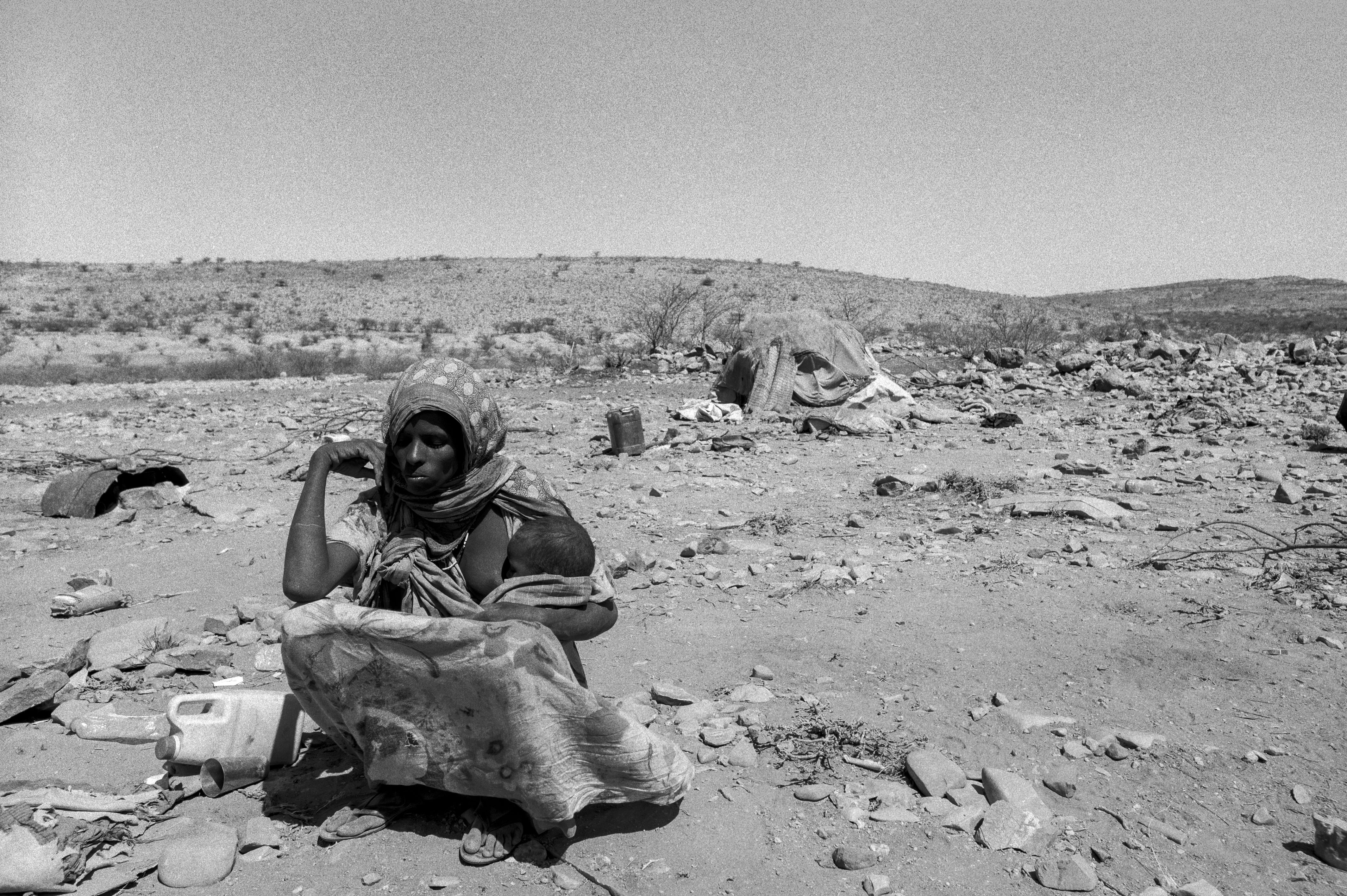 A young woman and her newborn are displaced by the severe drought in Somaliland. Photo by Sebastian Rich for UNICEF