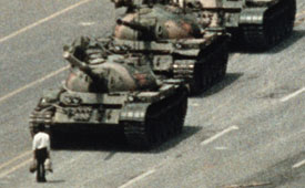 On a June night in 1989, Tiananmen Square becomes a war zone as 300,000 troops use tanks and semi-automatic weapons to crush China's pro-democracy demonstrators. Then, just as all of Beijing seems silenced, a lone, unarmed man makes an incredible stand.