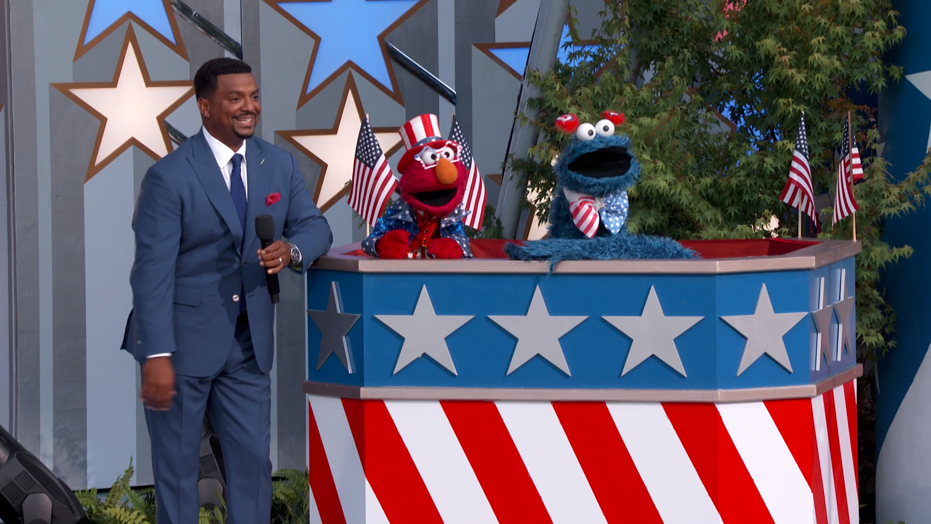 Introducing Alfonso Ribeiro & the Muppets of Sesame Street