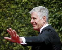 Chef Anthony Bourdain poses at the 2015 Creative Arts Emmy Awards in Los Angeles, California September 12, 2015. REUTERS/Danny Moloshok - RTSTGA