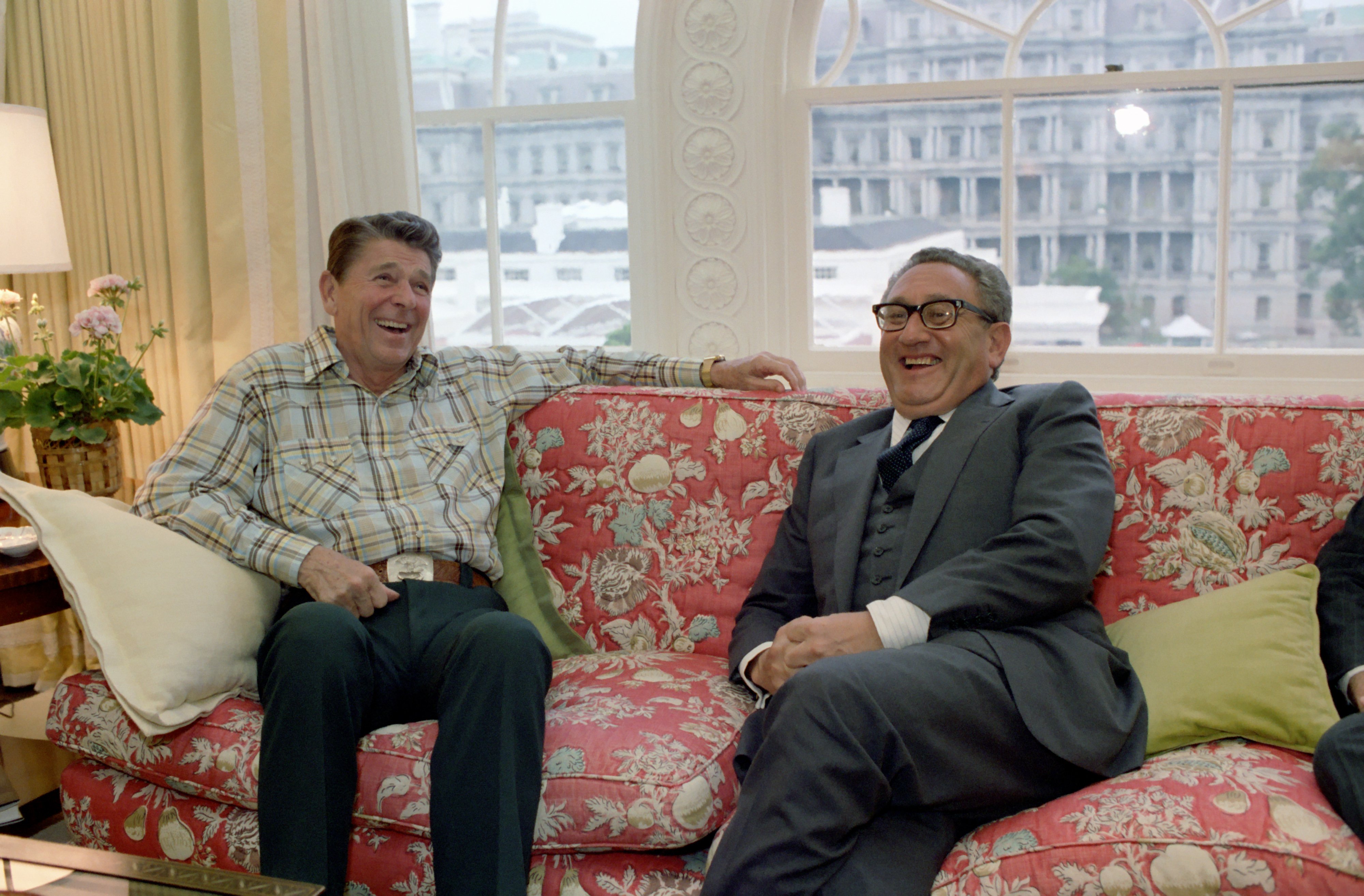 President Reagan Meeting with Henry Kissinger in The Residence June 10, 1981. (National Archives) C2403-4A.jpg