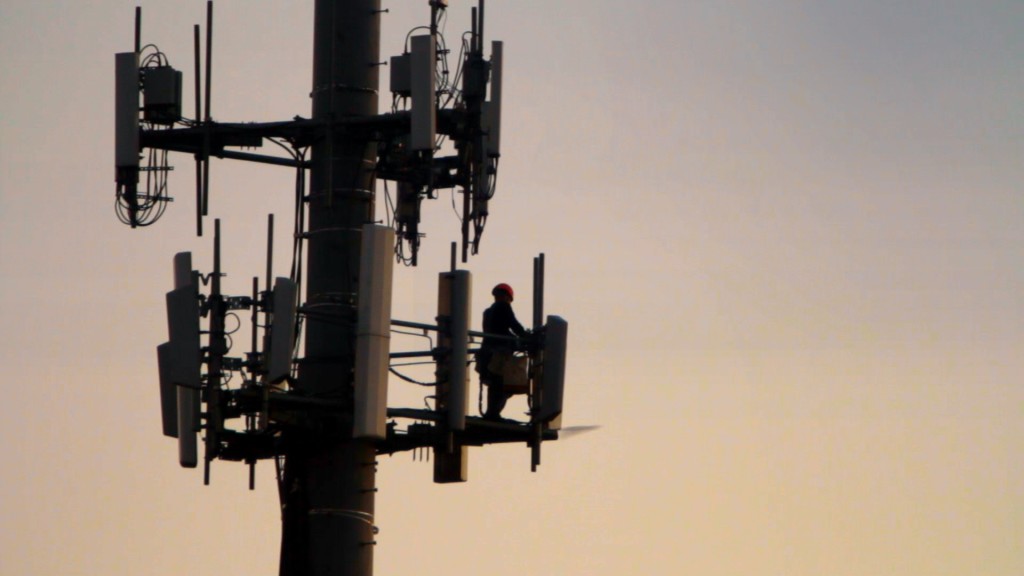 Ask a Former Cell Tower Worker