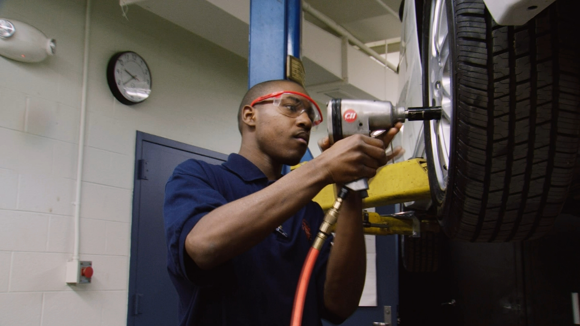 Live Chat Wed. 2:00 pm ET: Beating the Odds in West Philly