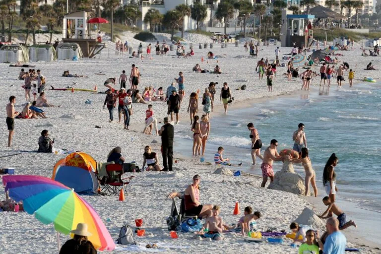 Florida Lagged Behind Dozens of States on Coronavirus Restrictions