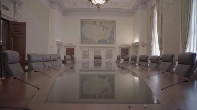 The Power of the Fed: Who is on the Federal Reserve Board of Governors?