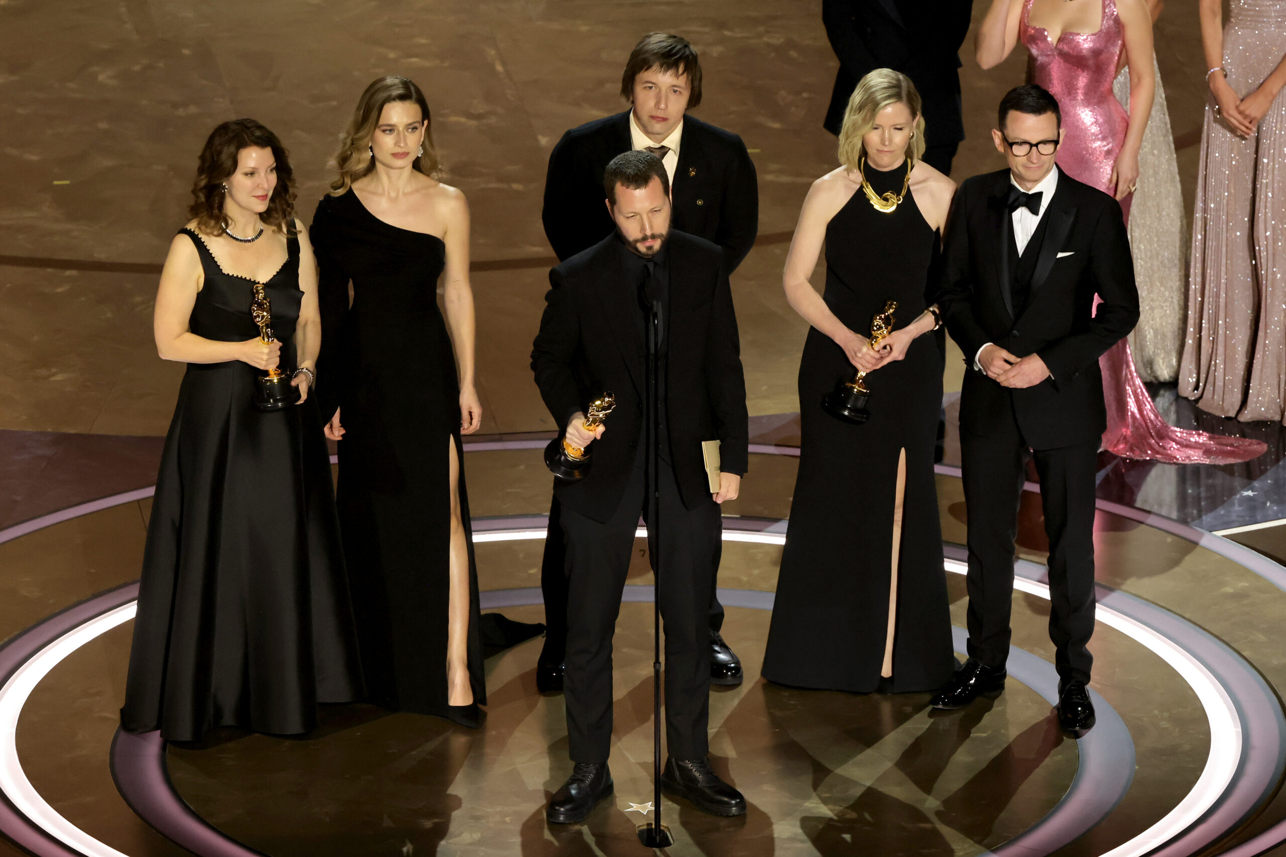 FRONTLINE and AP Documentary 20 DAYS IN MARIUPOL Wins Academy Award® for “Best Documentary Feature Film”