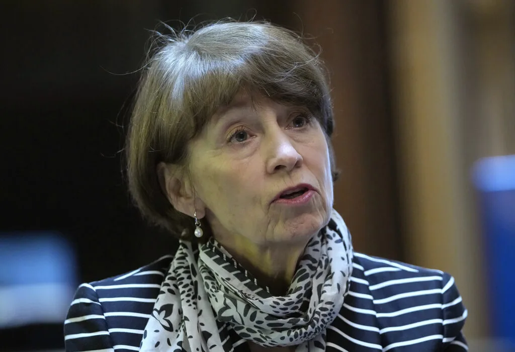 Anna Singer.