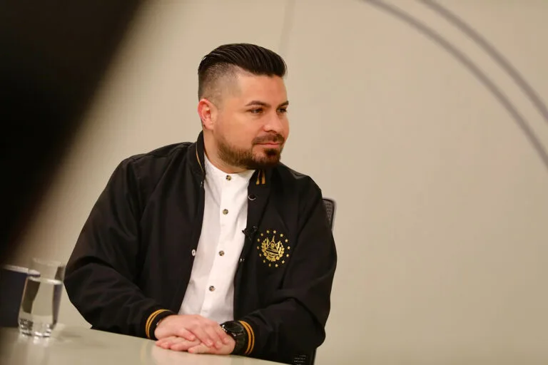 Government Negotiator with Gangs Aided in Transnational Jailbreak