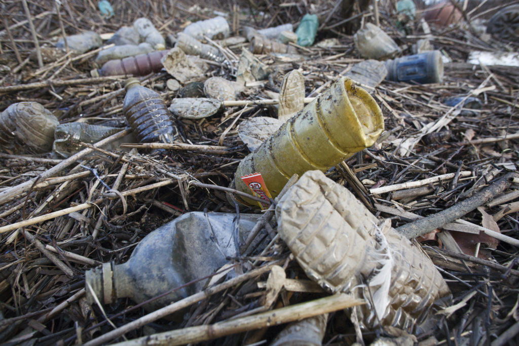 Plastics Industry Insiders Reveal the Truth About Recycling FRONTLINE(00)