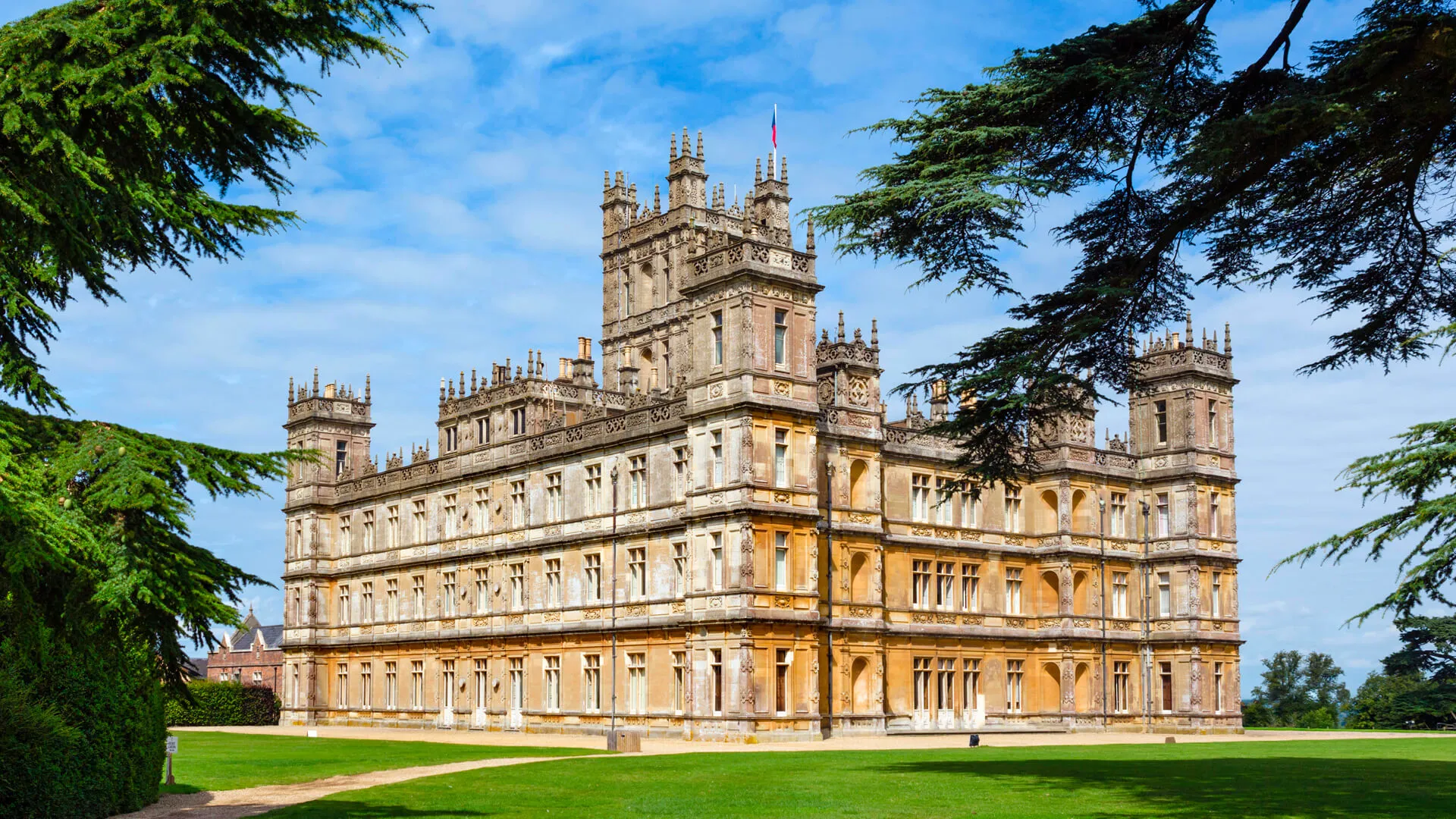 The magnificent building, Downton Abbey