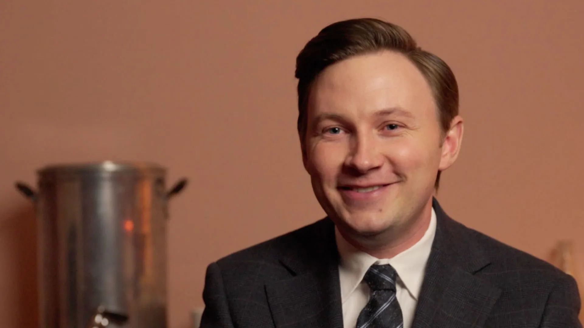 Bradley Hall (Larry Peters) behind the scenes of Grantchester
