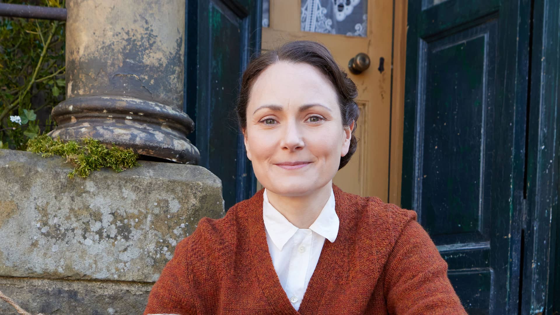 Madeley Anna Madeley Interview: Mrs. Hall’s Love, Loss & Lightness ...