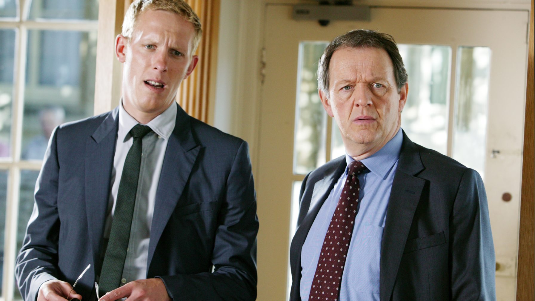 Inspector Lewis, Season 6 Season 6 Episode 1 Scene Masterpiece