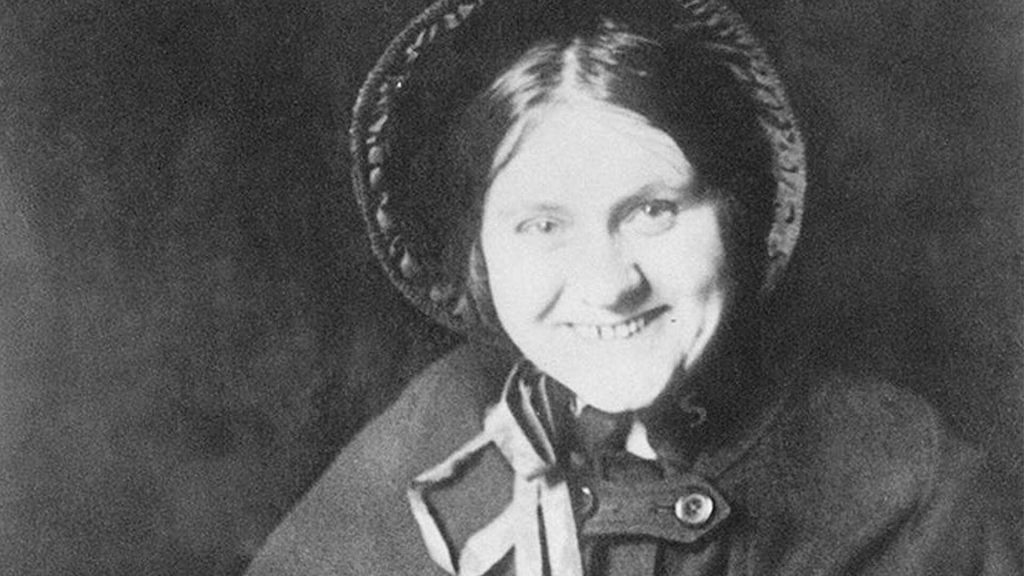 British detective Maud West posing as a Salvation Army worker, c 1920.