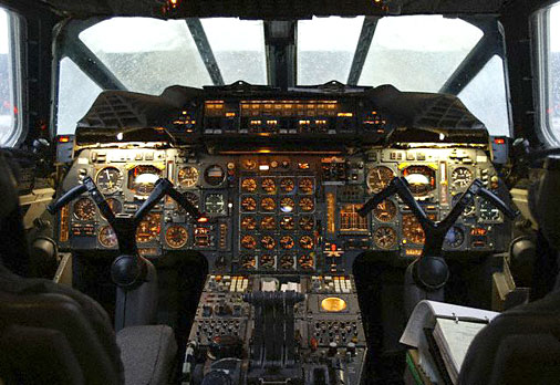 Concorde cockpit