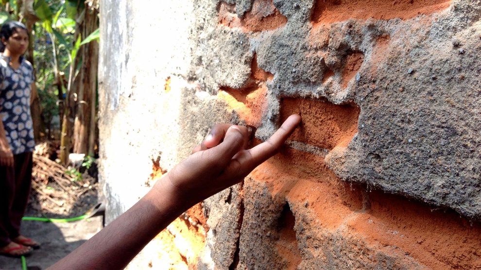 damaged walls Neendakara