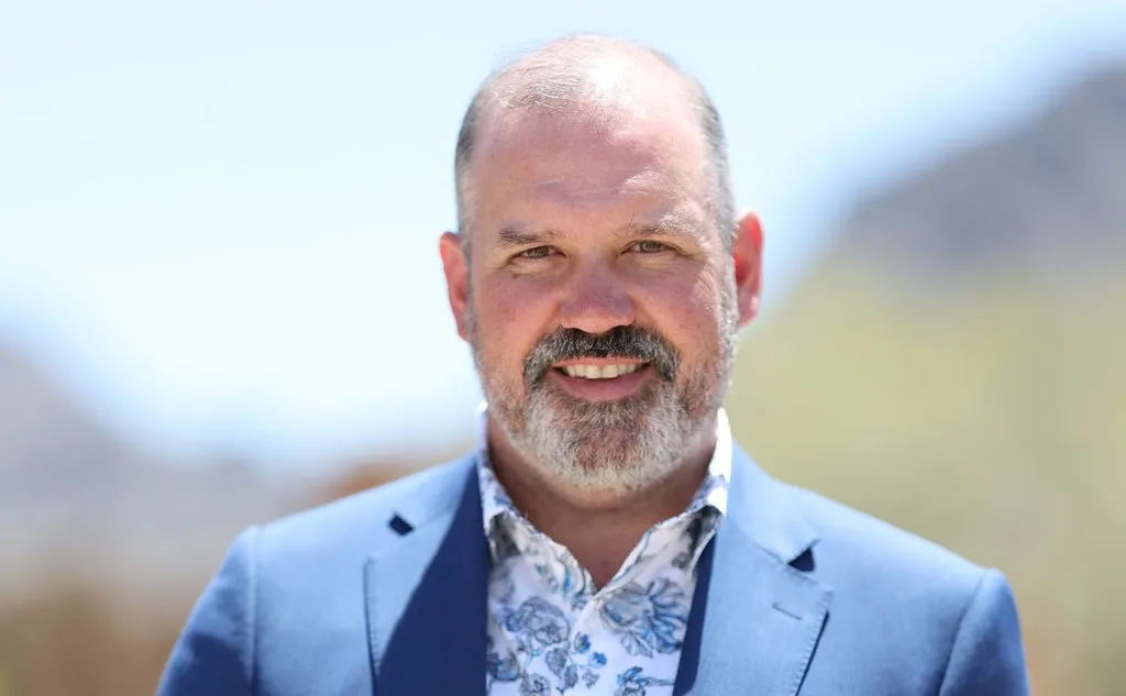 Color headshot photo of appraiser Christopher Barber