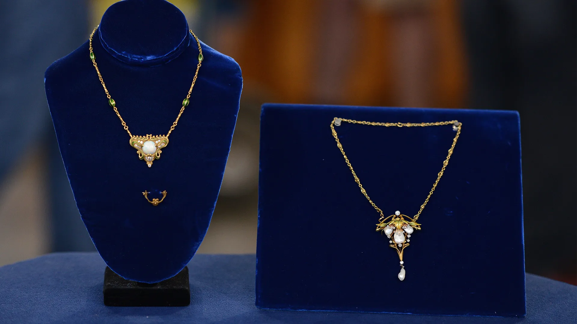 1917 Swedish Art Deco Brooch Antiques Roadshow PBS