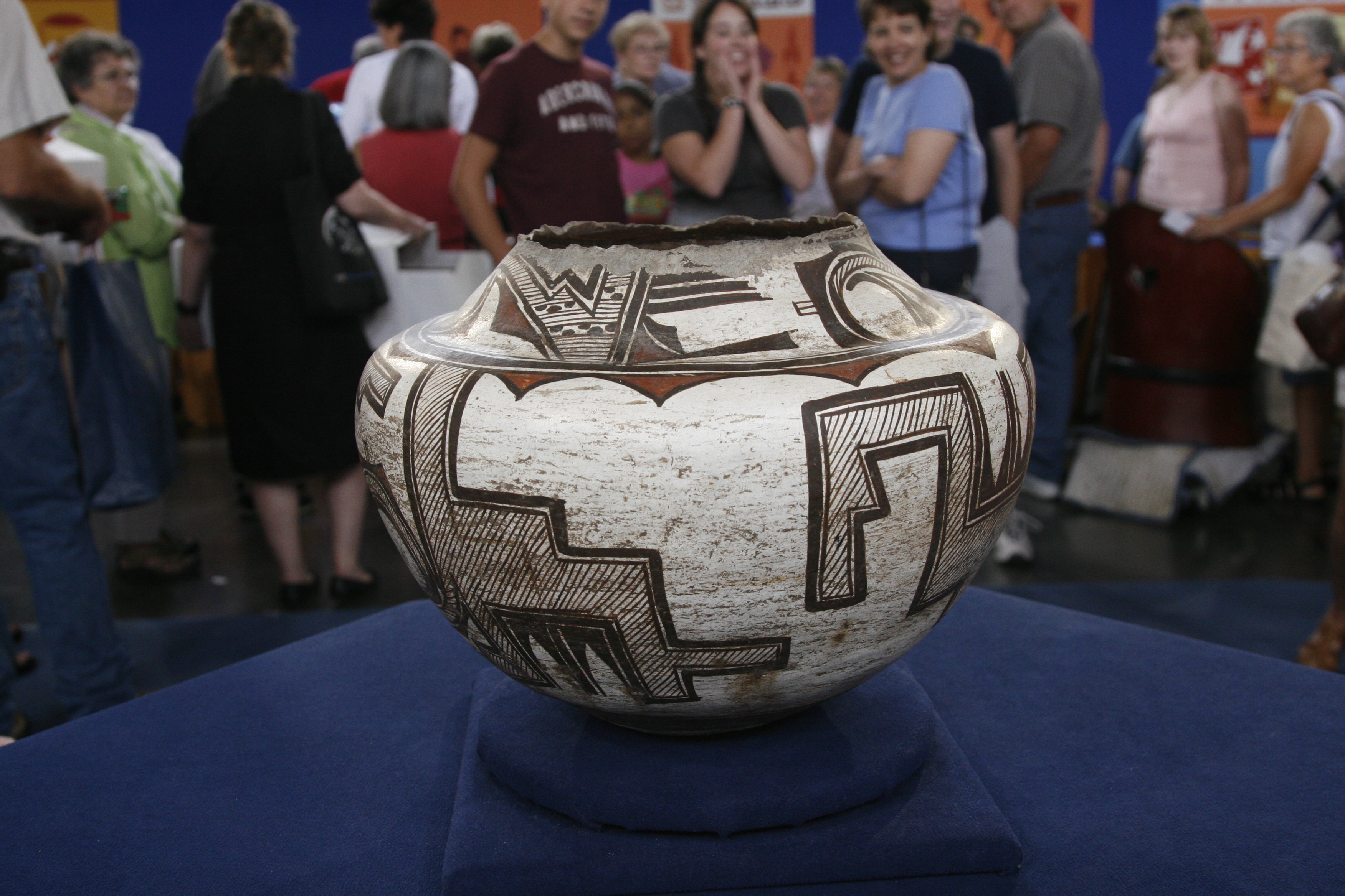 Zuni Olla, ca. 1885