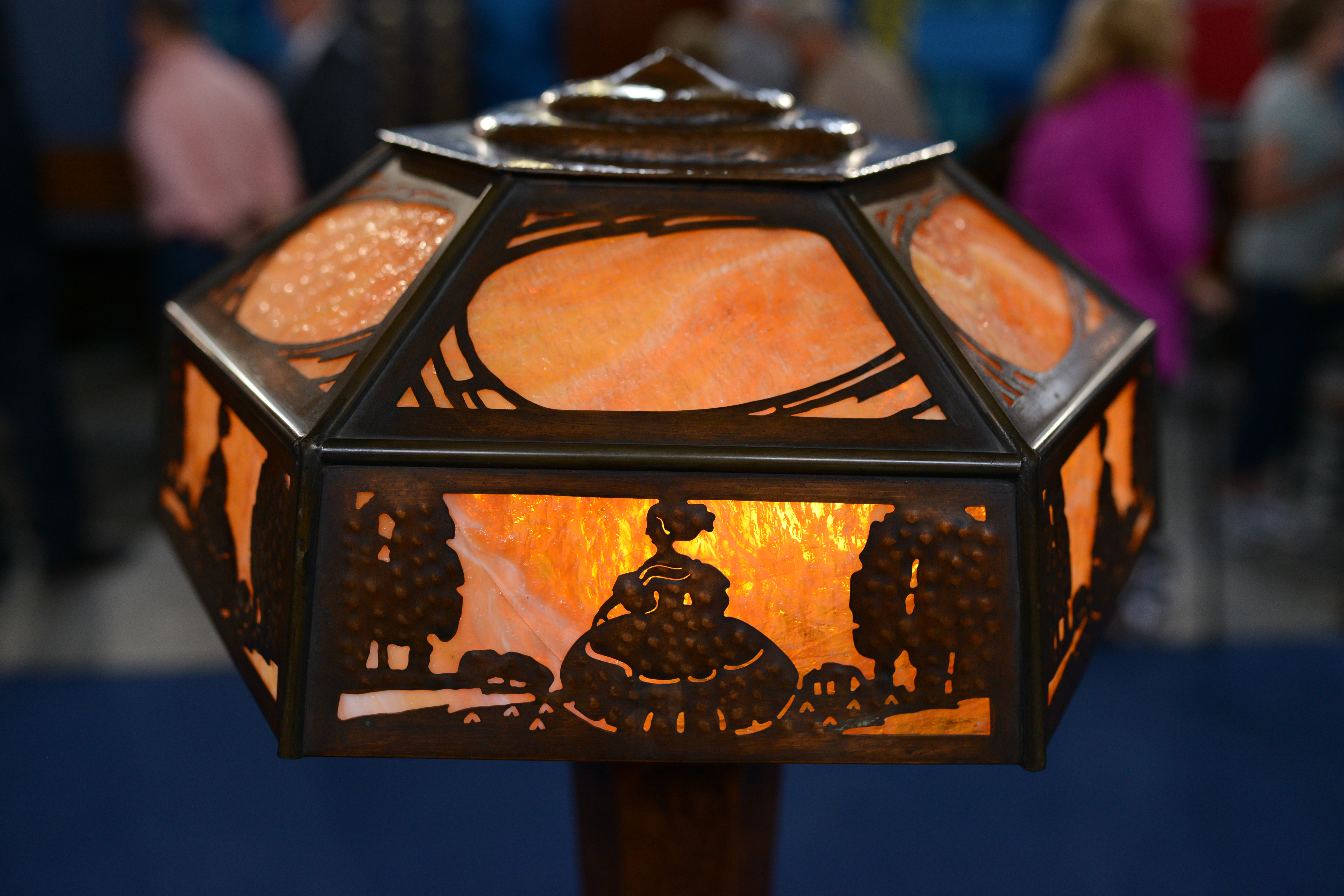 limbert-co-arts-crafts-lamp-ca