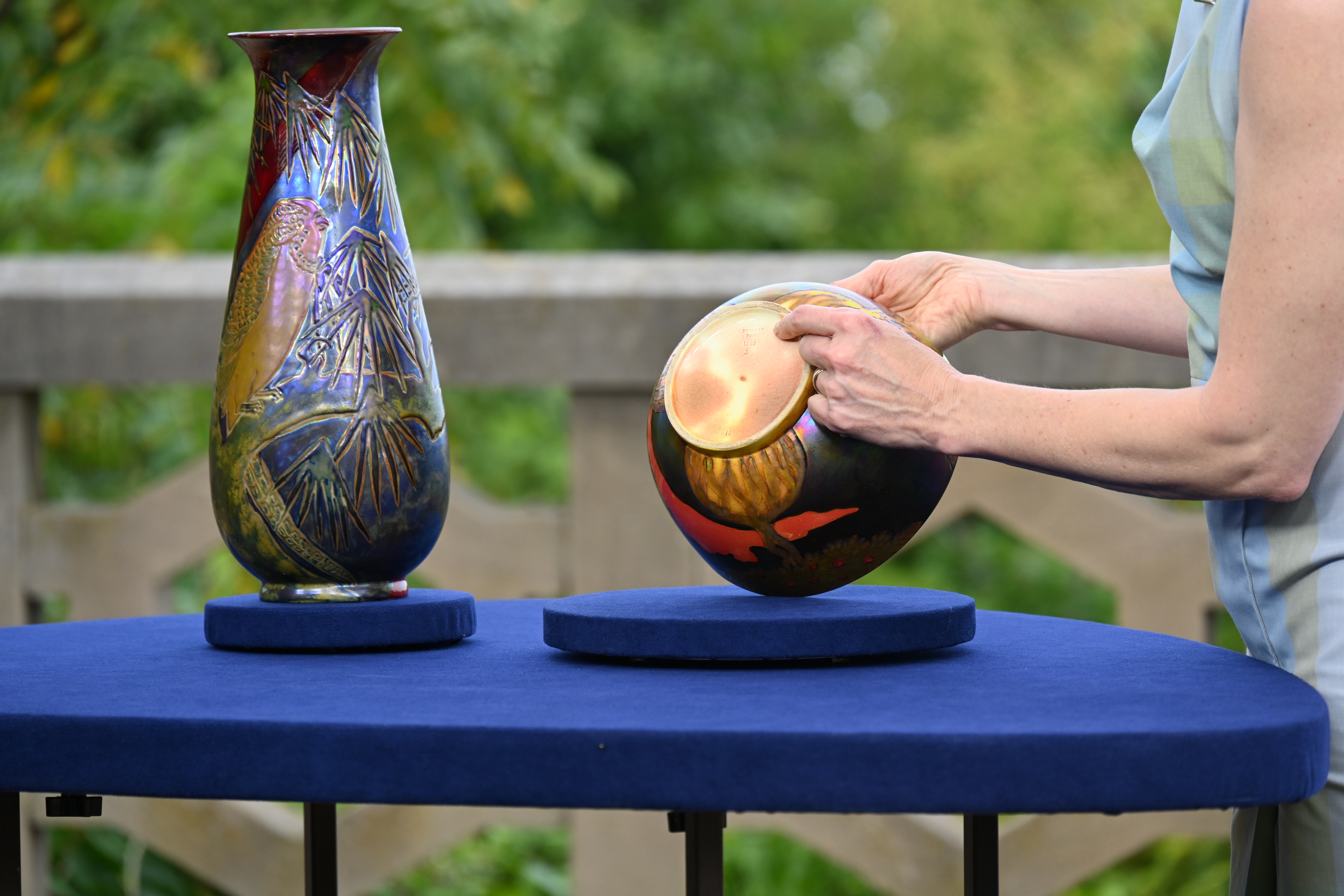 Zsolnay Eosin Vase & Bowl, ca. 1900 | Antiques Roadshow | PBS
