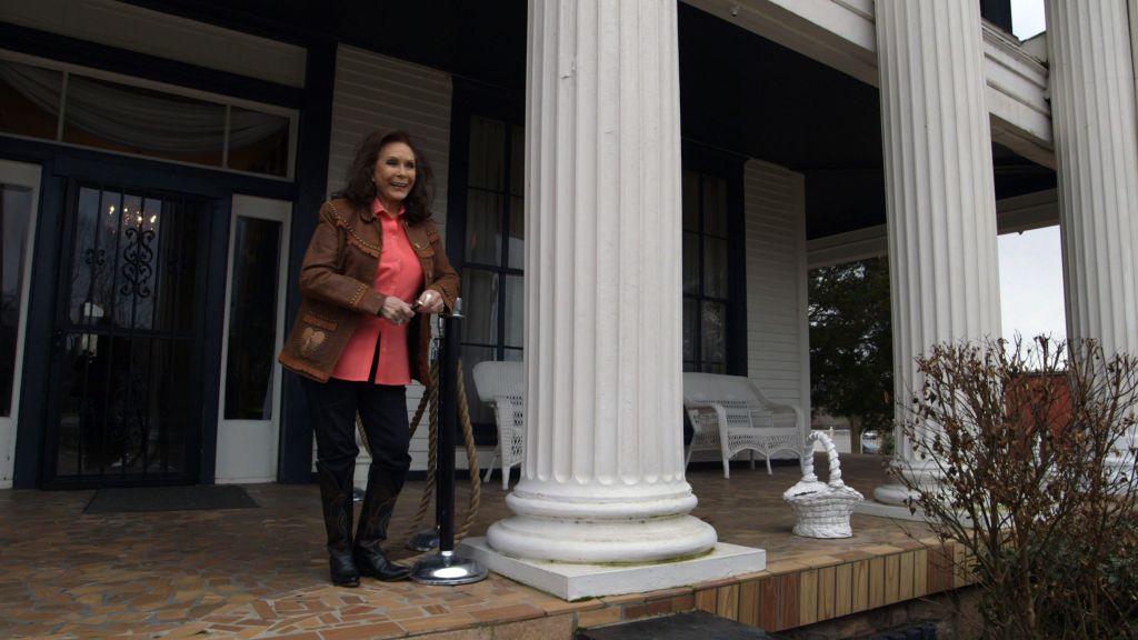 Loretta Lynn at her home in Hurricane Mills, Tennessee