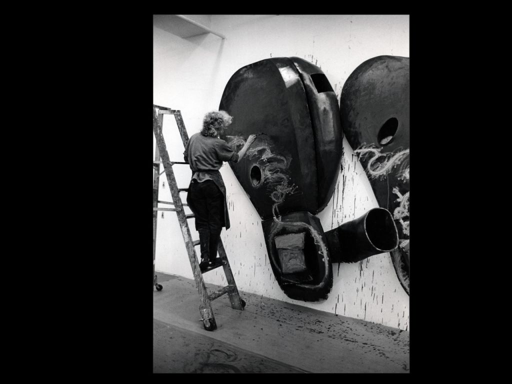 Elizabeth Murray hard at work on “Tomorrow," oil on canvas (four parts). Credit: © Barry Kornbluh. Elizabeth Murray, December 1987. 