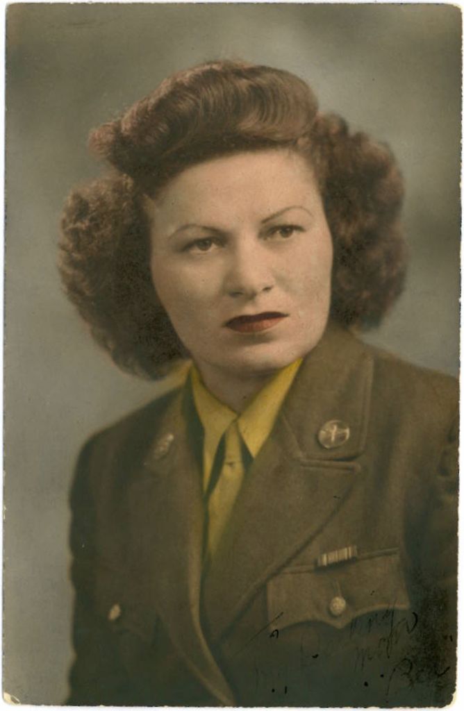 Bea Abrams Cohen during World War II service