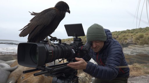 Meet the Raptors | Raptors: A Fistful of Daggers -- Filming the World's Smartest Raptors