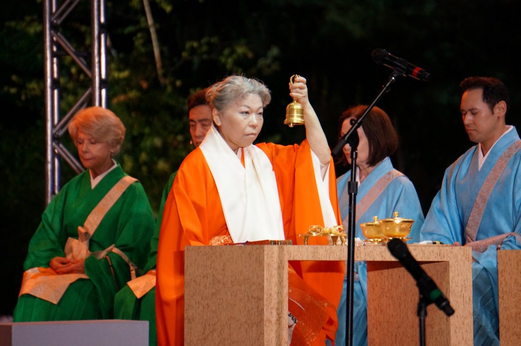 Shinnyo Lantern Floating for Peace