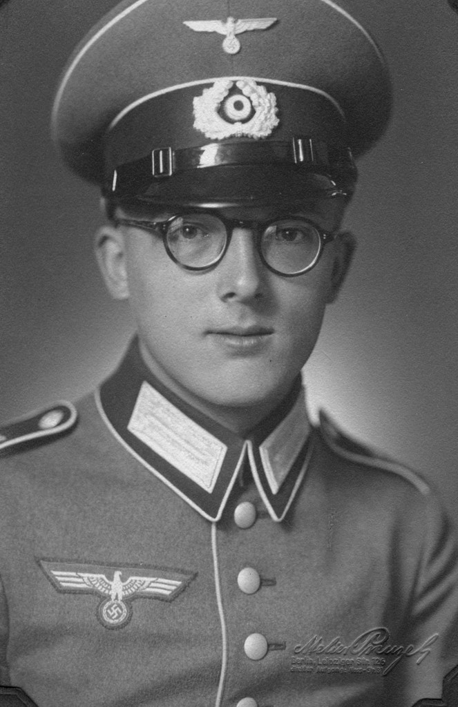 German soldier Walter Guenther enters German army, 1939