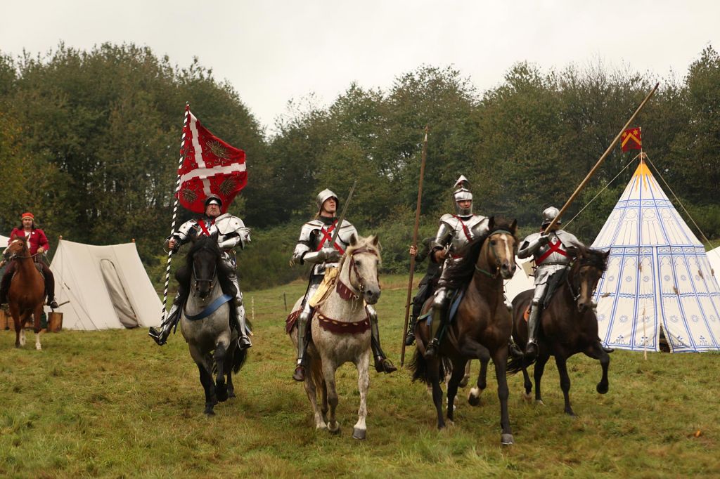 Medieval warfare re-enactment