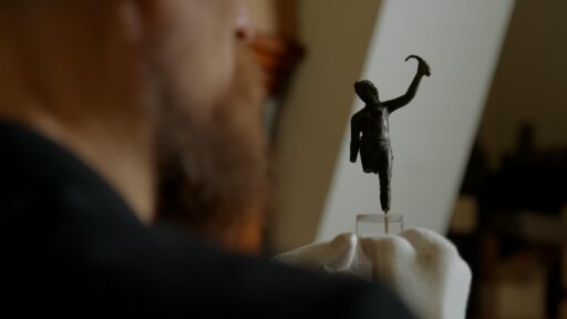 Queens of Combat -- This Roman Statue Was Misidentified for 100 Years — Until Now